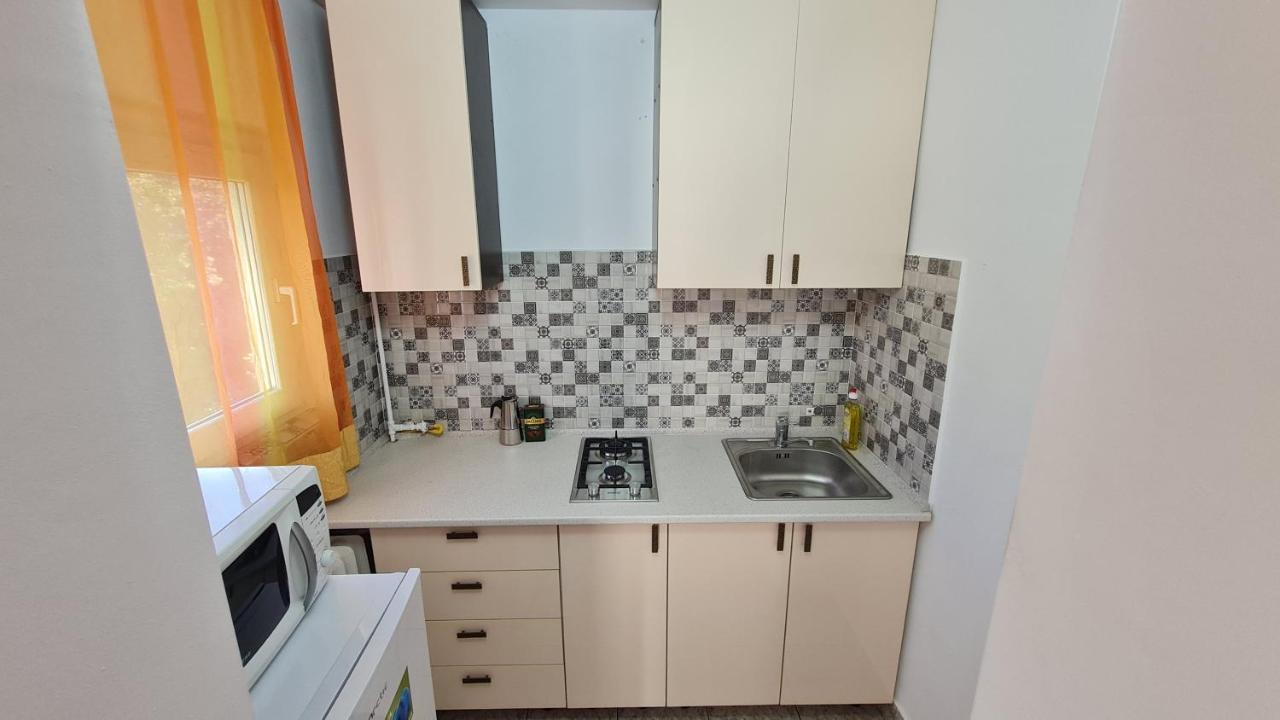 Studio Chic Symphony Parcare Privata Arad Esterno foto