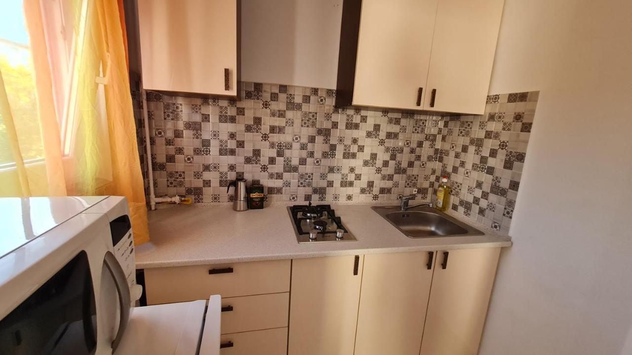 Studio Chic Symphony Parcare Privata Arad Esterno foto